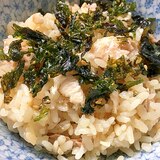 【簡単】鮭の炊き込み御飯〜ガーリックバター風味〜